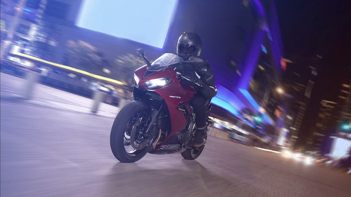 Triumph Daytona 660