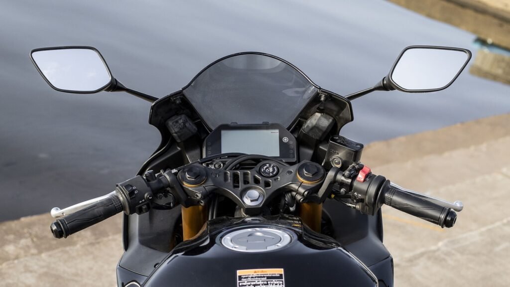 Yamaha R3 Handlebar