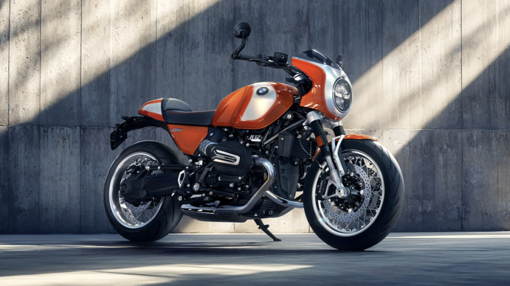 2025 BMW R12S