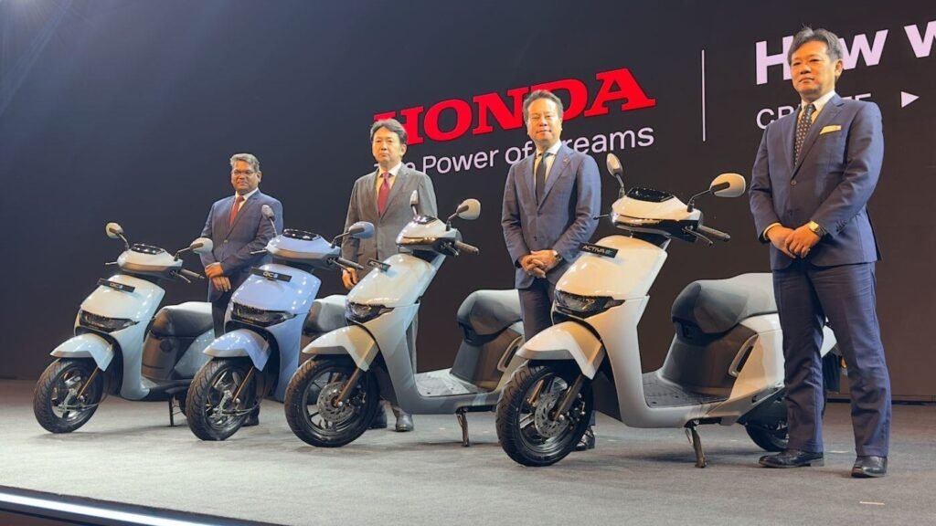 Honda Activa E and QC1